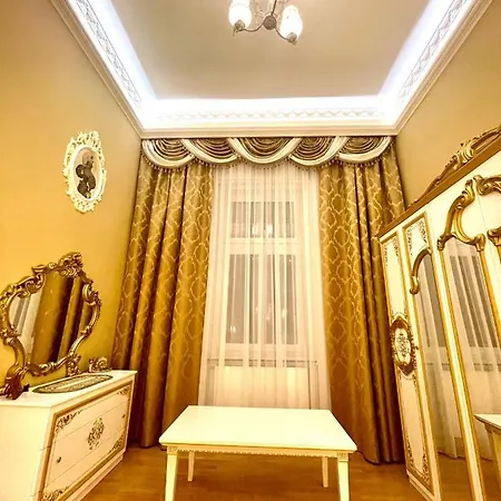 Roza Luxury Apartamento Budapest